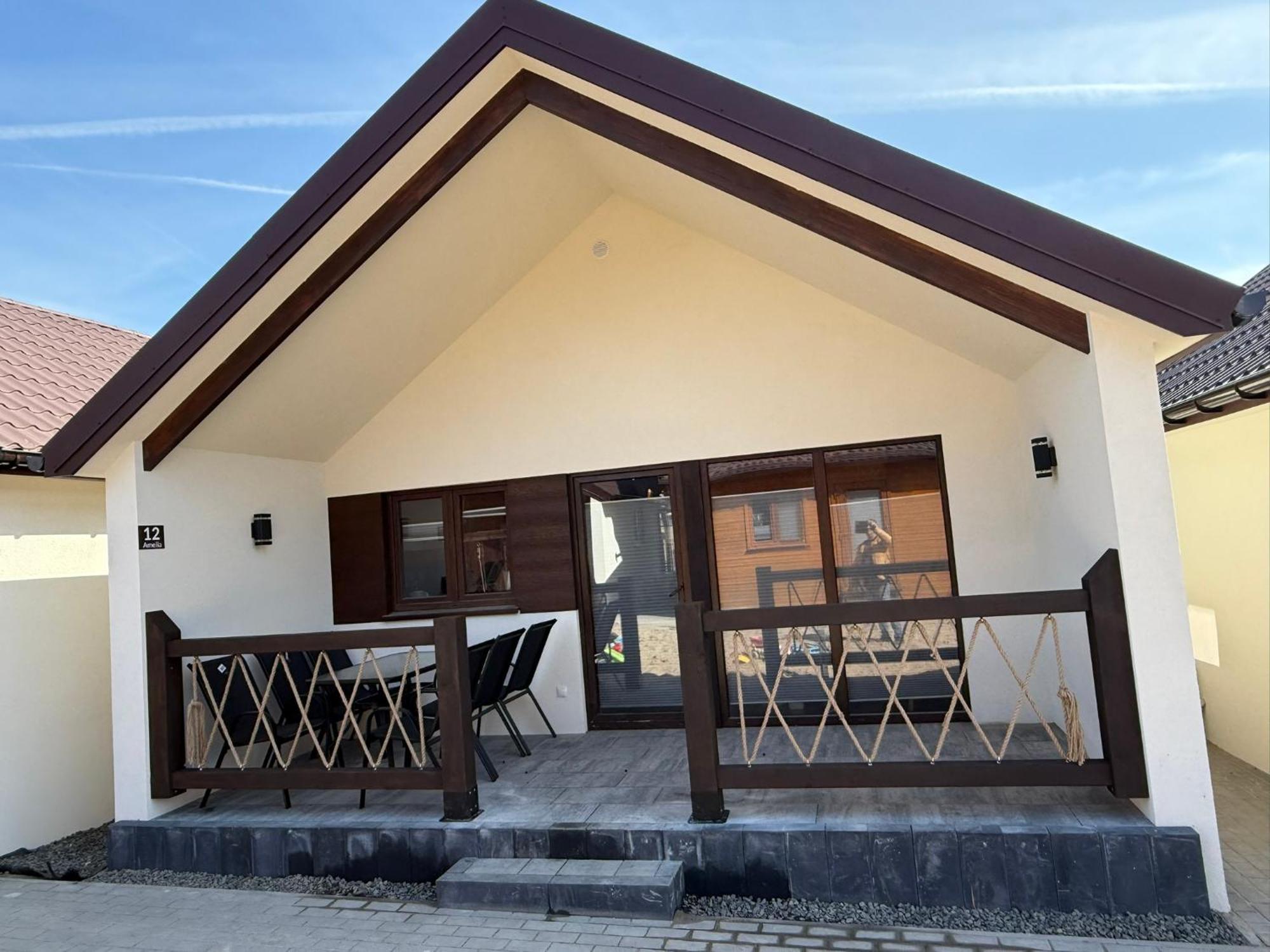 Hotel Osrodek Wczasowy Amelia Jarosławiec Exterior foto